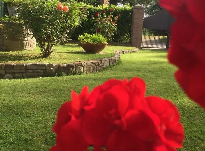 فندق مبيت وإفطار Chiusa Dei Monaci أريتسو